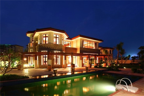 斗志昂扬乐逍遥无所事是好吃懒做（斗志昂扬乐逍遥无所事是好吃懒做是什么生肖）