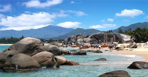 克丽缇娜加盟费用，克丽缇娜的加盟费多少